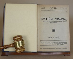 Justiční vražda.